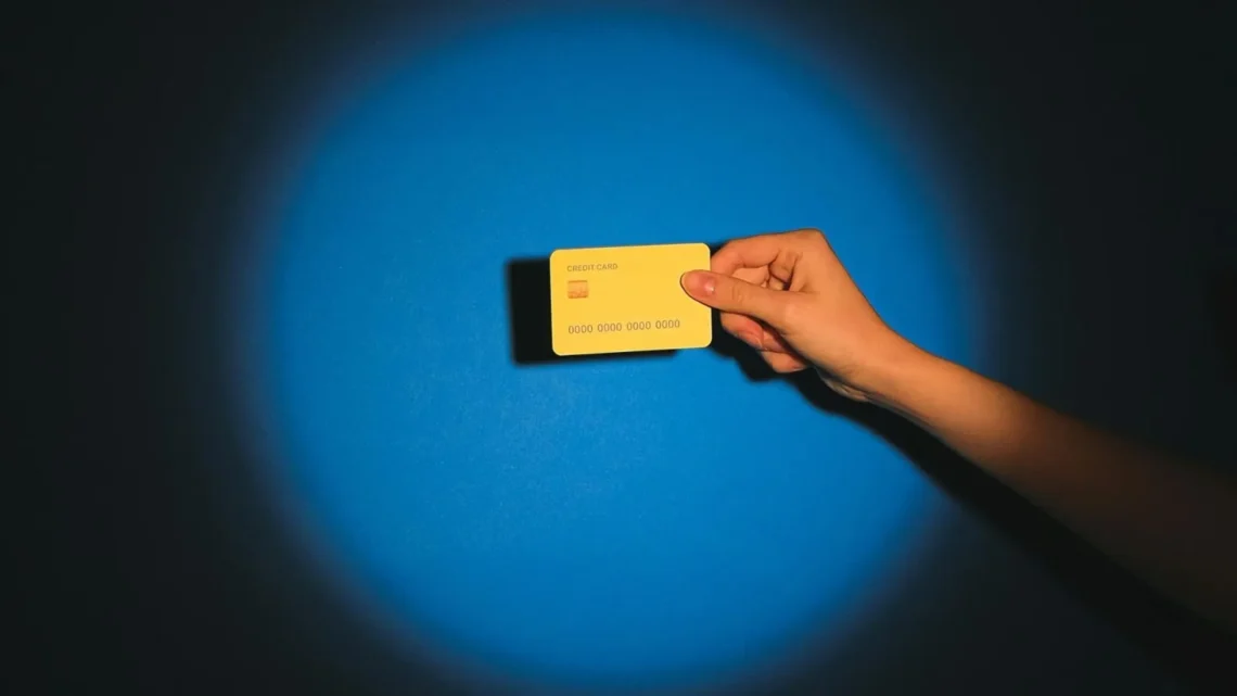 How New Age Credit Cards Are Changing the Way Indians Travel and Plan Trips